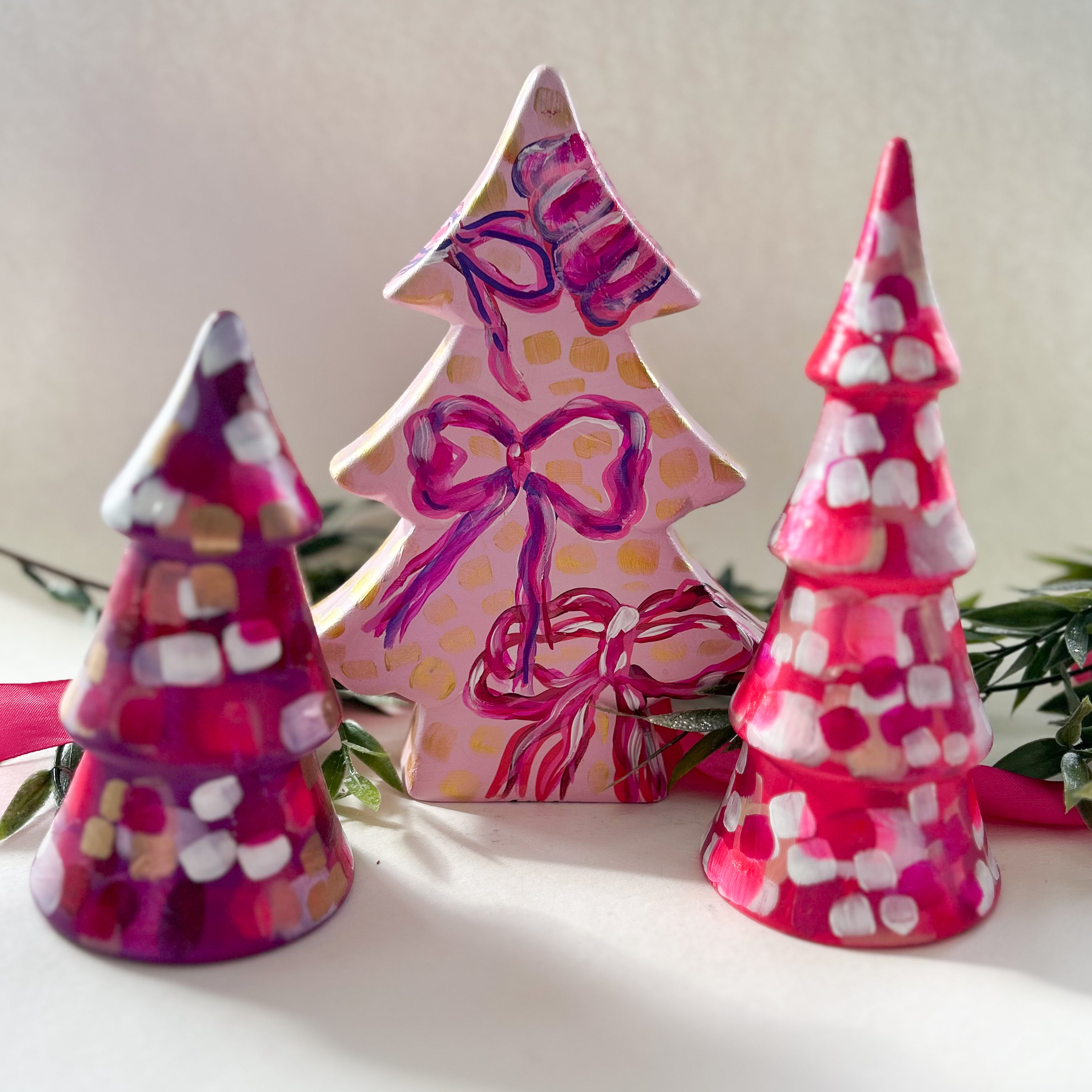 Small Pink Bow Shelf Tree|Jessica Reynolds Art