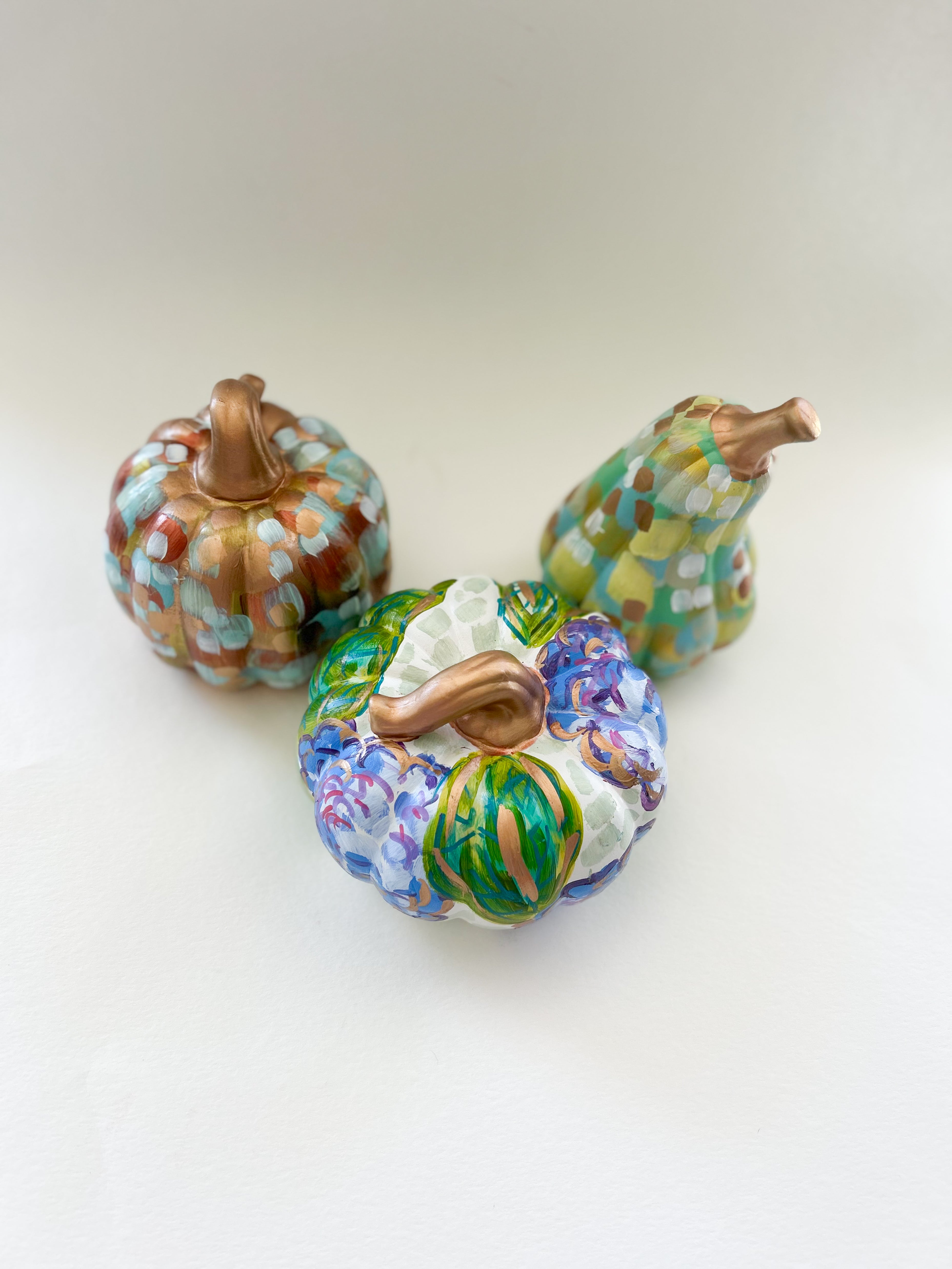 Blue Hydrangea Floral Pumpkin|Jessica Reynolds Art