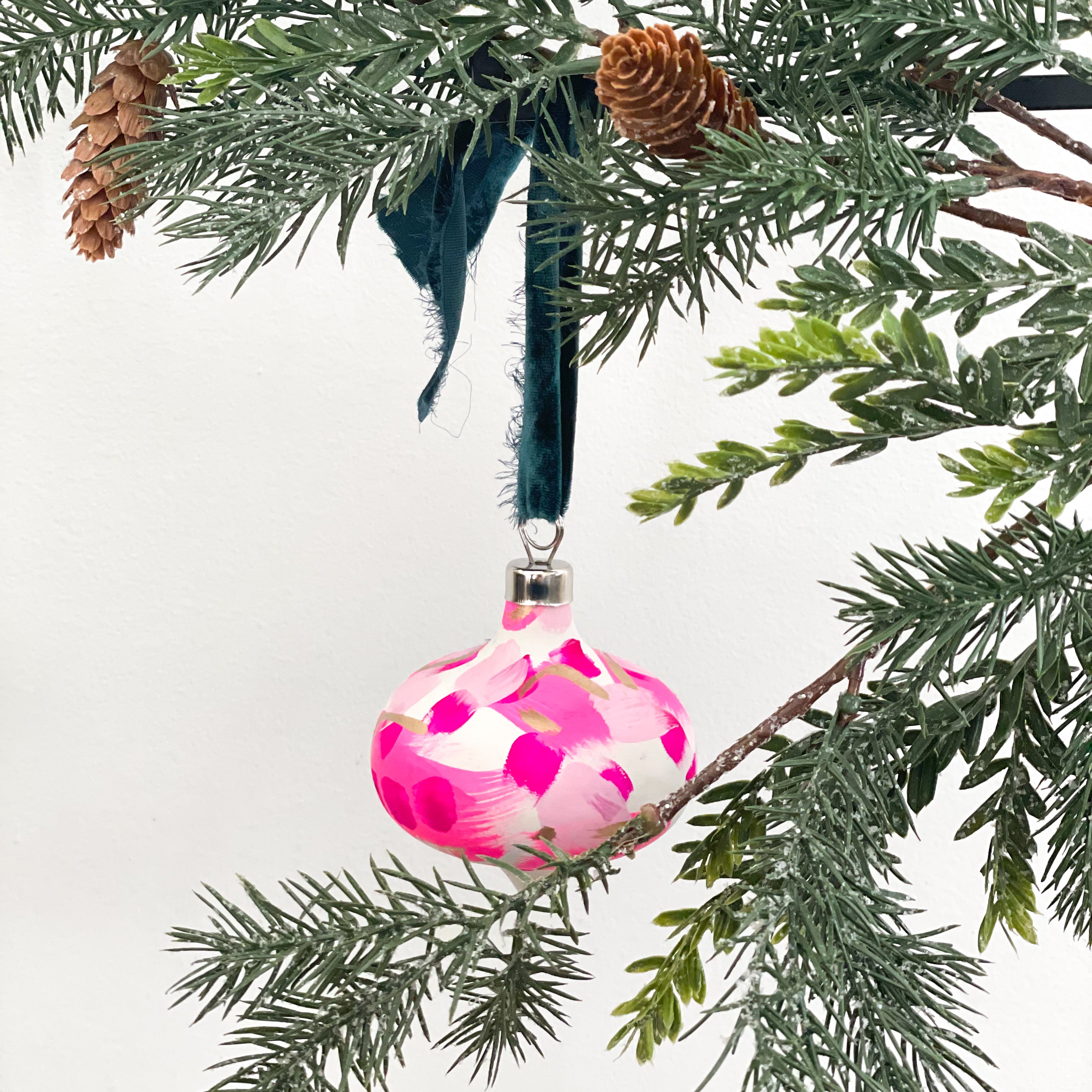 Pink Ornament|Jessica Reynolds Art